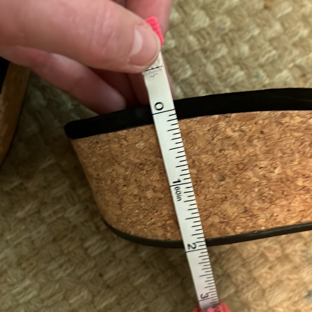 Ugg Platform Slides Size 7.5 - image 4